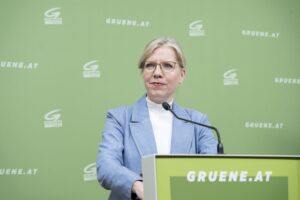 Hitzeschutz-Gipfel: Gewessler fordert Kanzler heraus