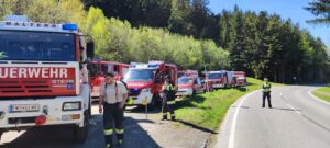 Waldbrand in Krumbach: 220 Einsatzkräfte im Kampf