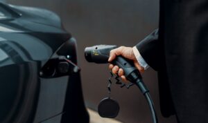 ÖAMTC deckt Preis-Chaos beim E-Auto-Laden auf